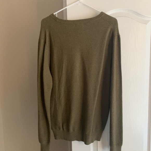 J Crew Sweater. Large. Green. With tag - Picture 2 of 2